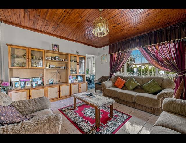 3 BEDROOM HOUSE FOR SALE IN TINLEY MANOR
